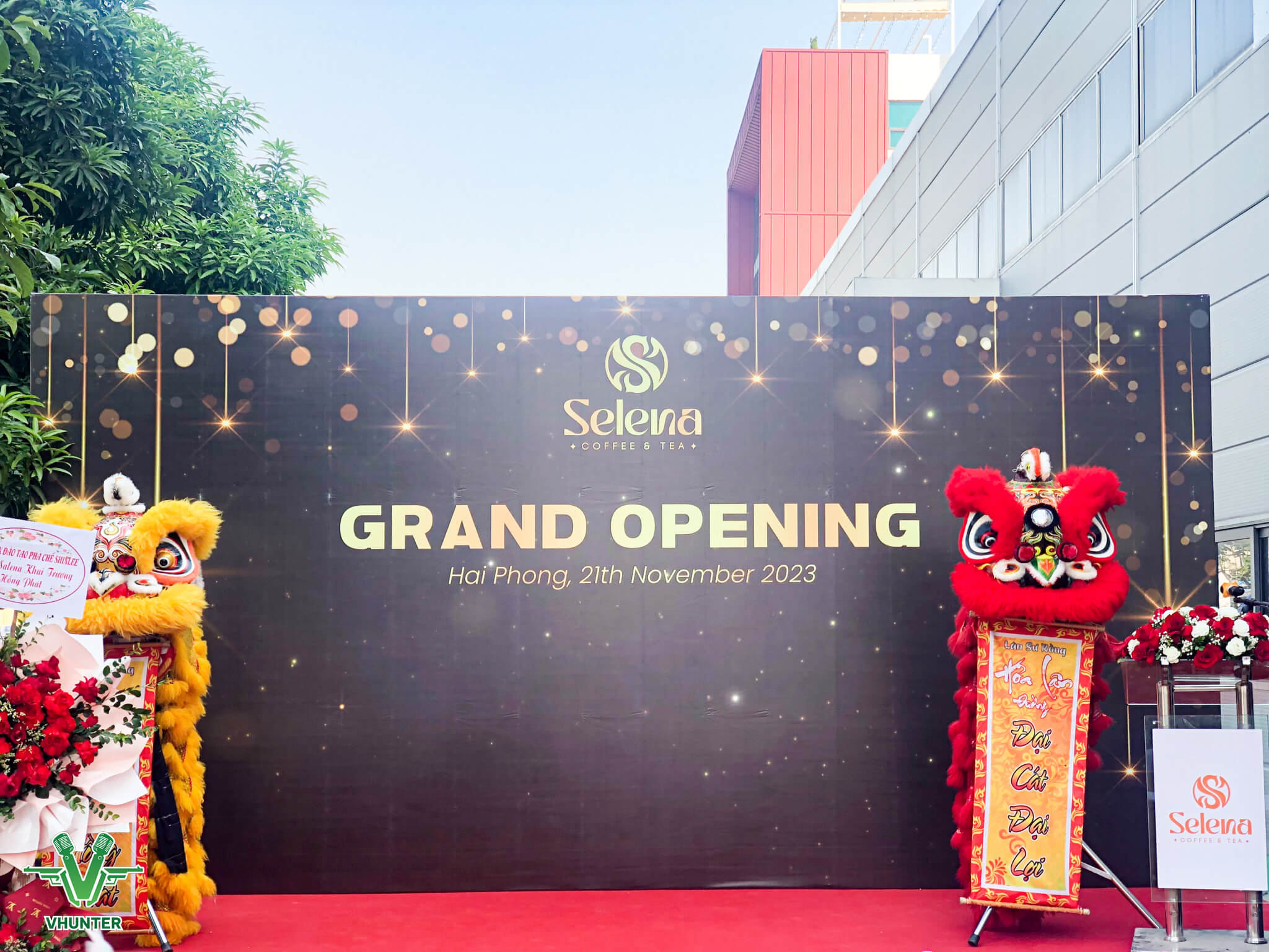 Khái niệm khai trương quán cafe là gì?