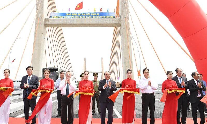 Lễ cắt băng khánh thành là gì?